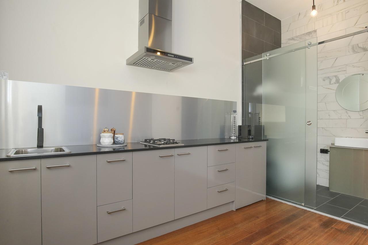 Indulge Apartments - The Urban Collection Милдьюра Экстерьер фото